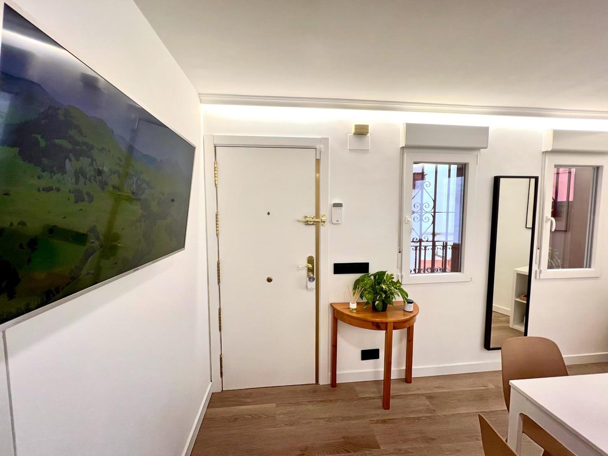 Apartment In The Heart Of Madrid-Piso En Malasana Eksteriør bilde