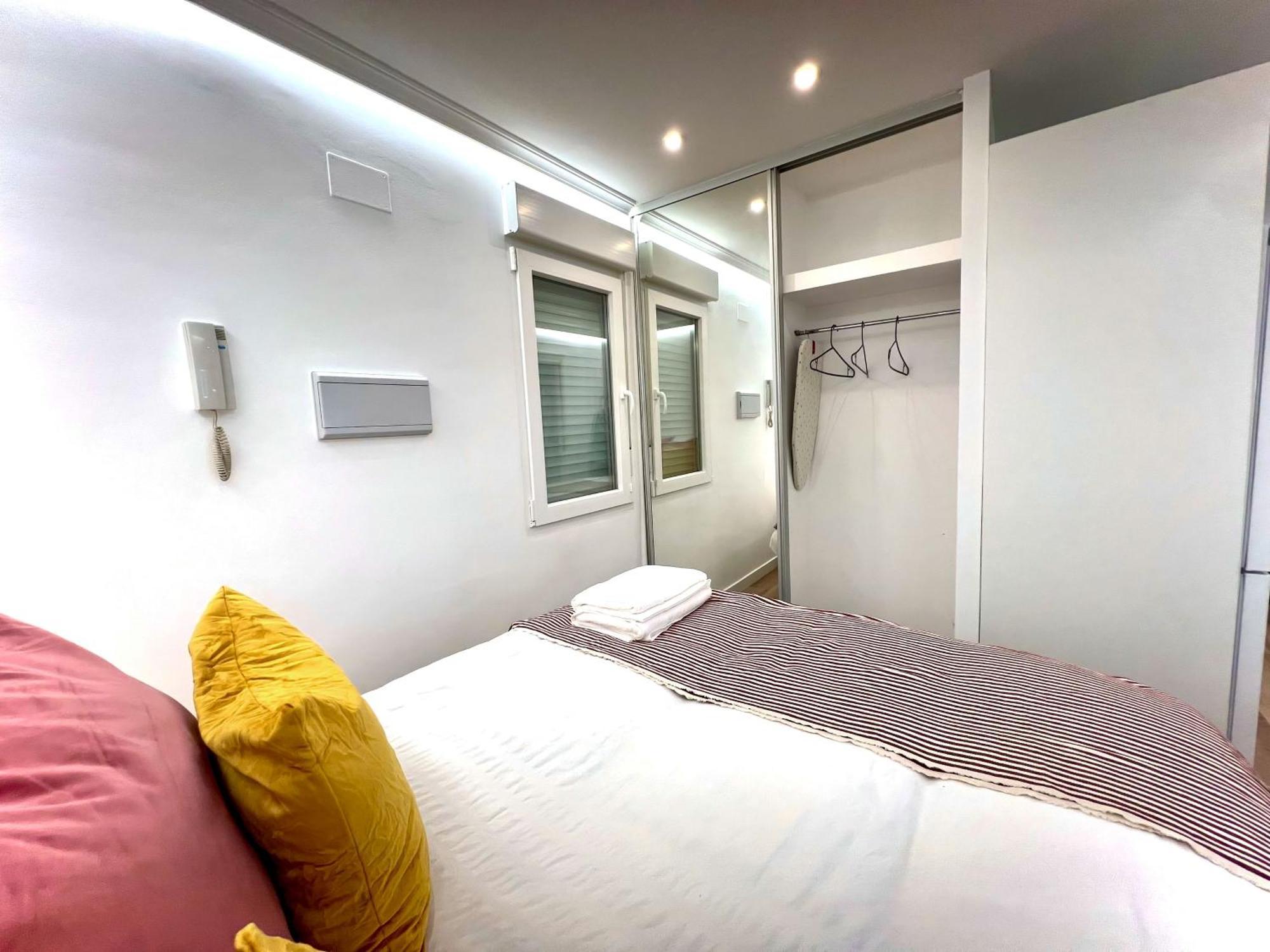 Apartment In The Heart Of Madrid-Piso En Malasana Eksteriør bilde