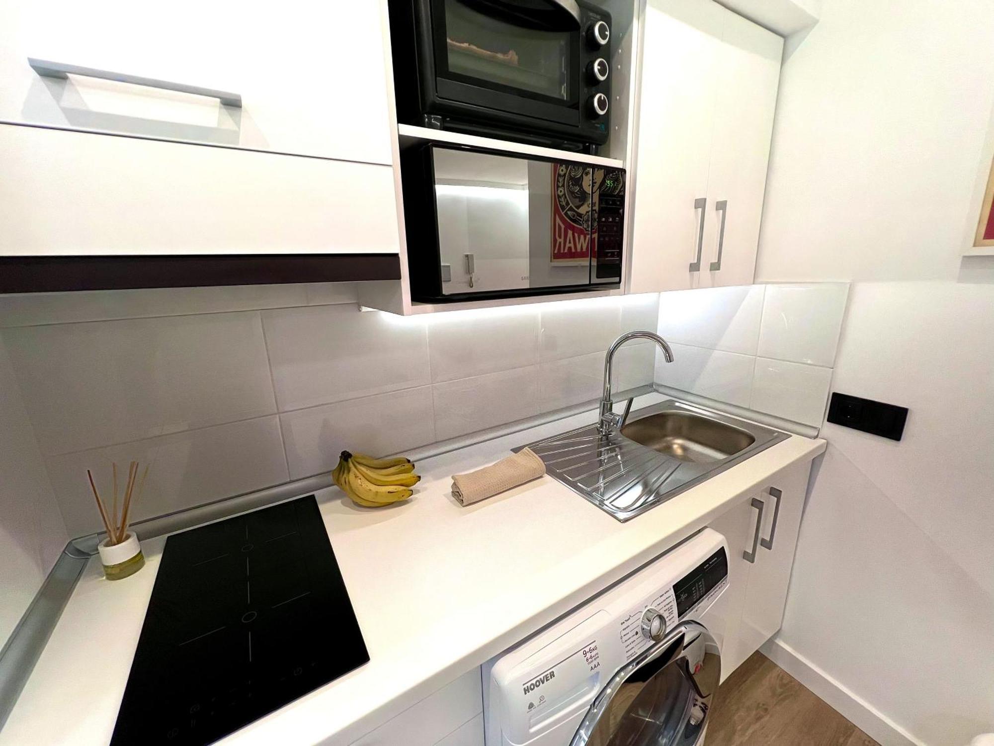 Apartment In The Heart Of Madrid-Piso En Malasana Eksteriør bilde