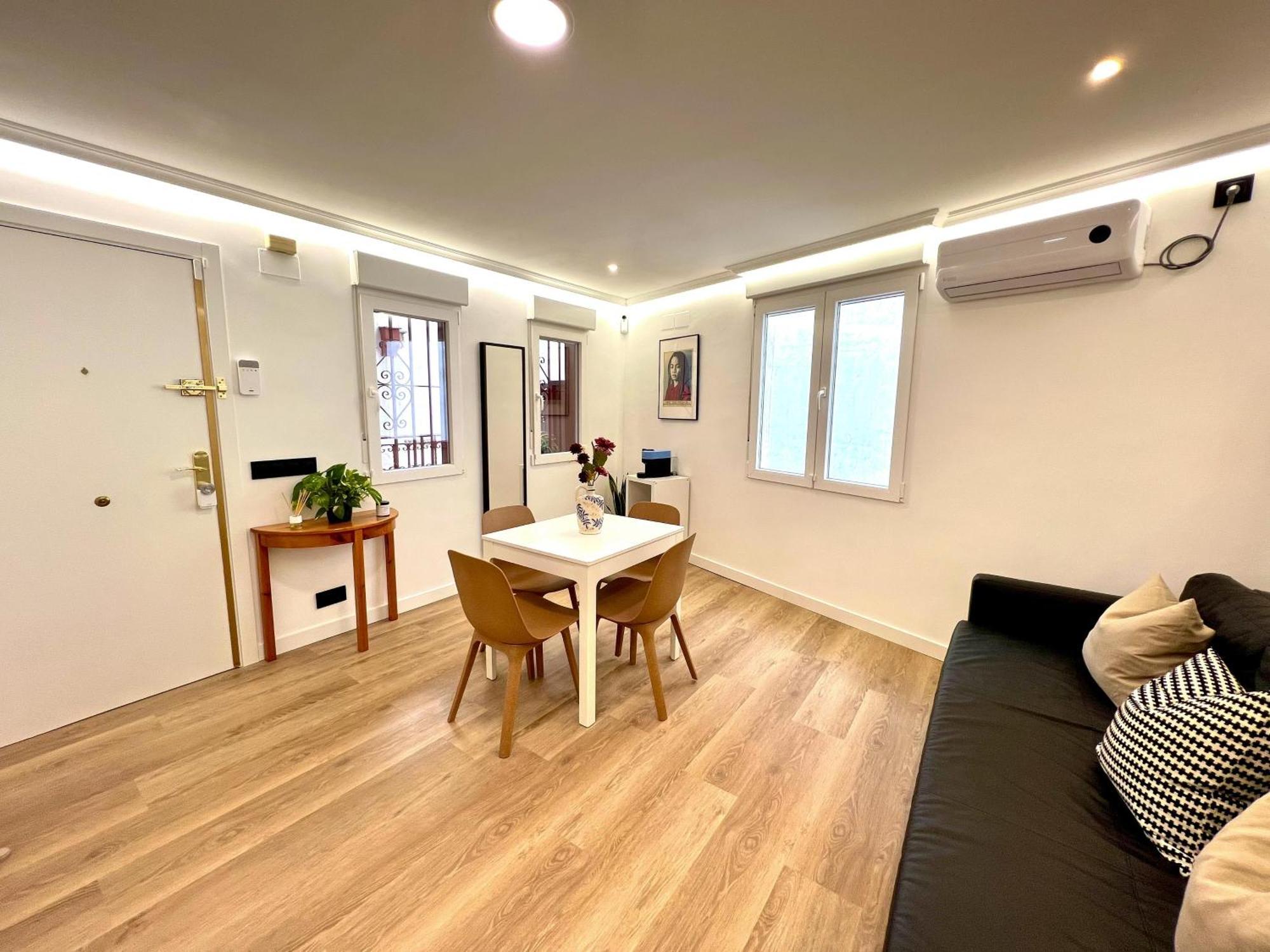 Apartment In The Heart Of Madrid-Piso En Malasana Eksteriør bilde