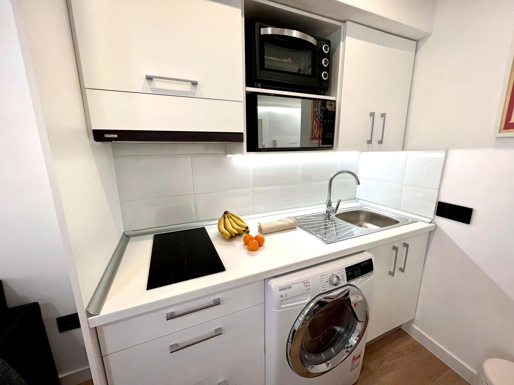 Apartment In The Heart Of Madrid-Piso En Malasana Eksteriør bilde