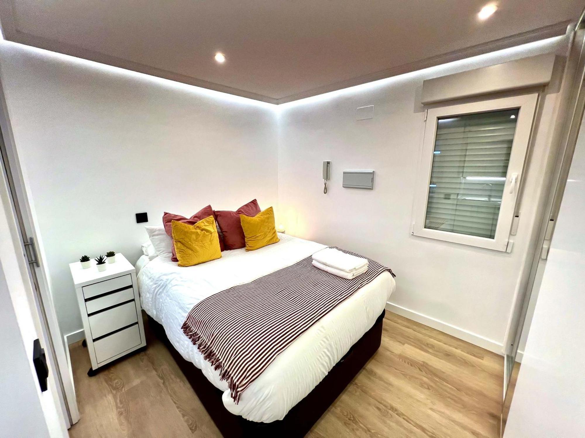 Apartment In The Heart Of Madrid-Piso En Malasana Eksteriør bilde
