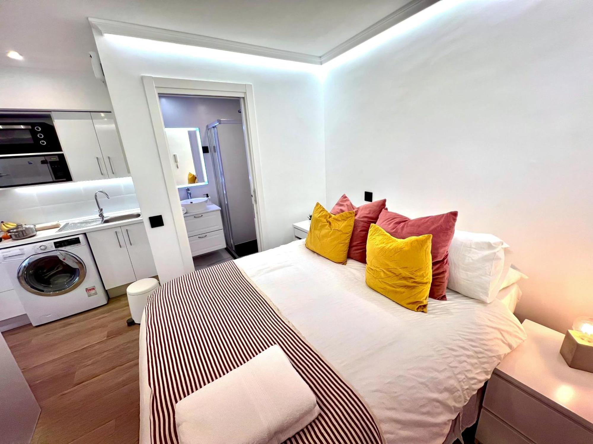 Apartment In The Heart Of Madrid-Piso En Malasana Eksteriør bilde